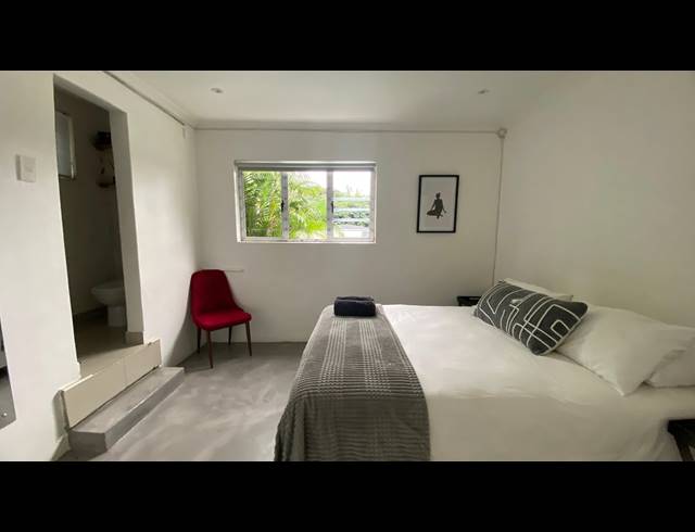 4 BEDROOM FREEHOLD FOR SALE IN GLENWOOD